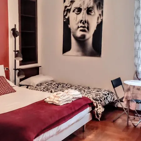 Oda ve Kahvaltı Napoli Centrale Rooms 4*